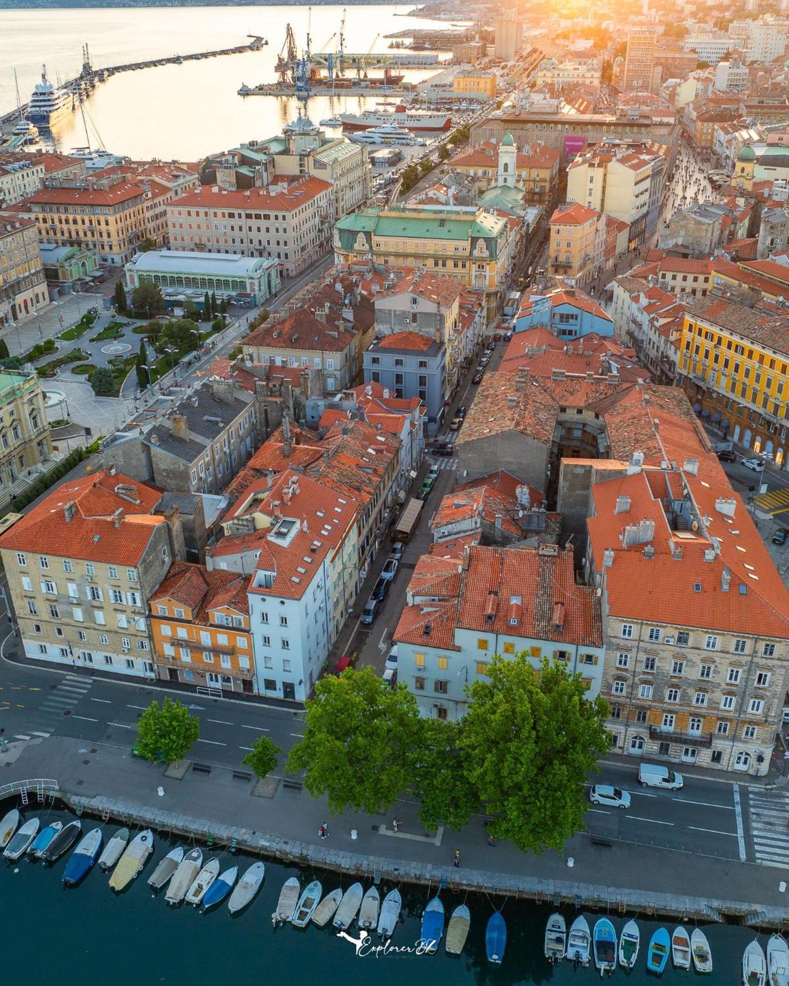 Apartments Lucija & Katia Rijeka Exteriör bild